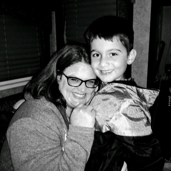 Meet your Posher, Jennifer - Picture 1 of 1